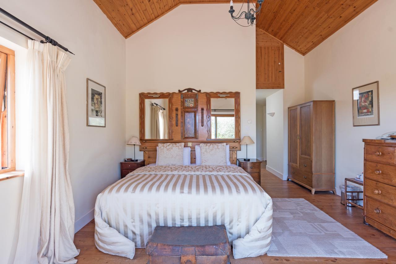 فندق كليفدينفي  Dolphin Beach House المظهر الخارجي الصورة